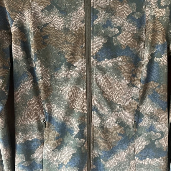 Athleta Salutation Topiary Abstract Olive Jacket Size S - Picture 9 of 10